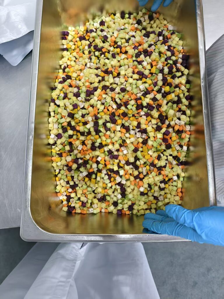 mixed freeze dried vegetable cubes mixed freeze dried vegetable cubes