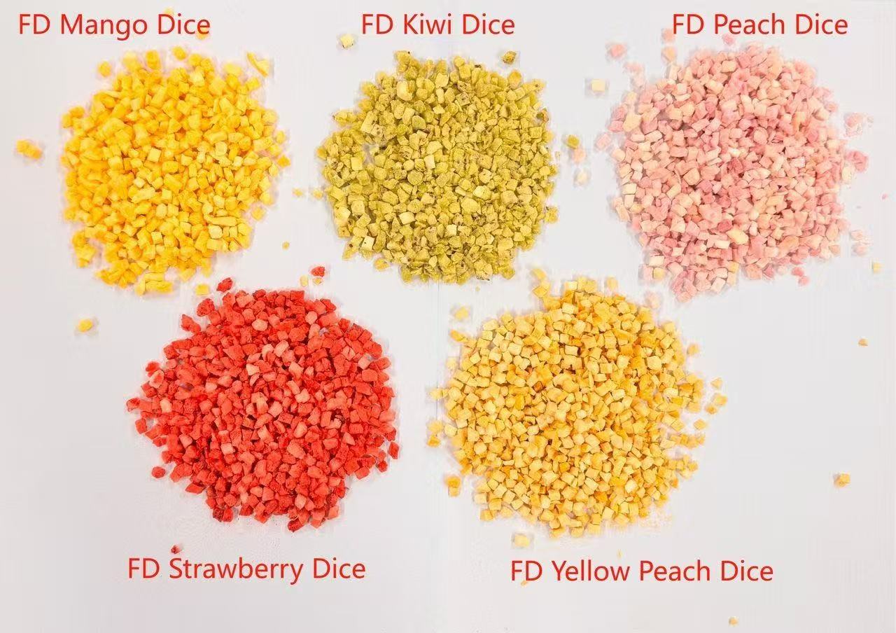 Freeze-dried fruit cubes for B2B snack and ingredient buyers